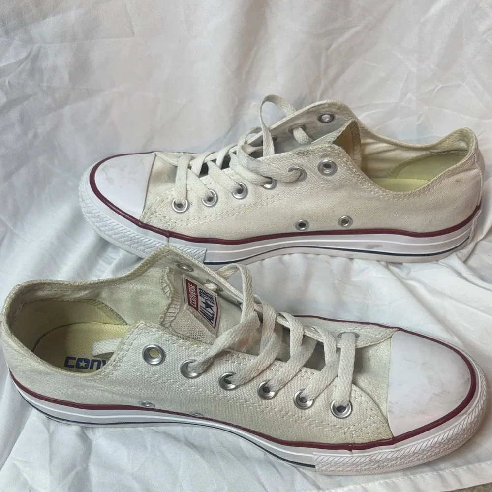 Converse Low Top Sneakers in Cream with Maroon Trim - Picture 5 of 9